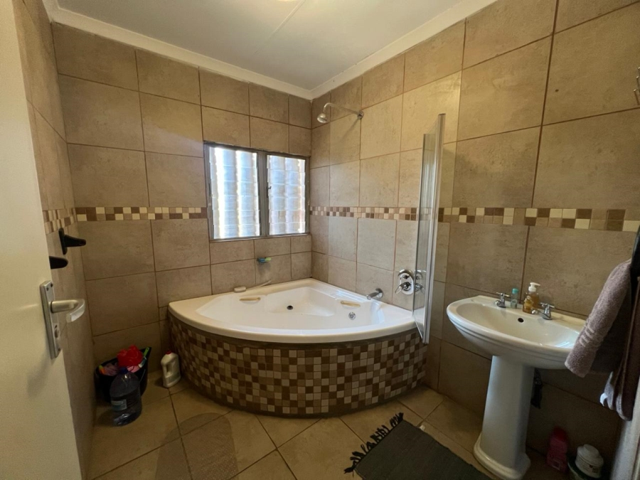 3 Bedroom Property for Sale in Dagbreek Free State